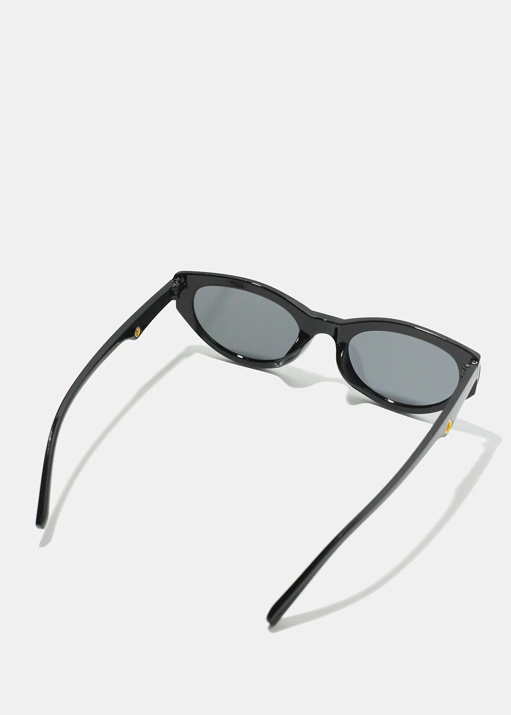 A+ Black Classic Shades - Image 3