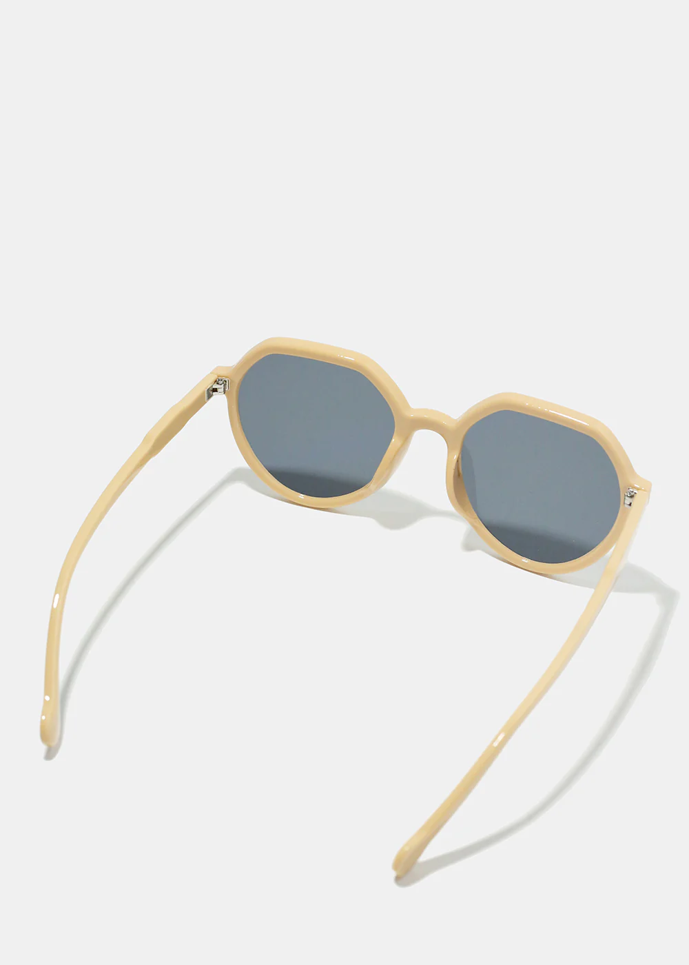 A+ Retro Rounded Sunglasses - Image 3