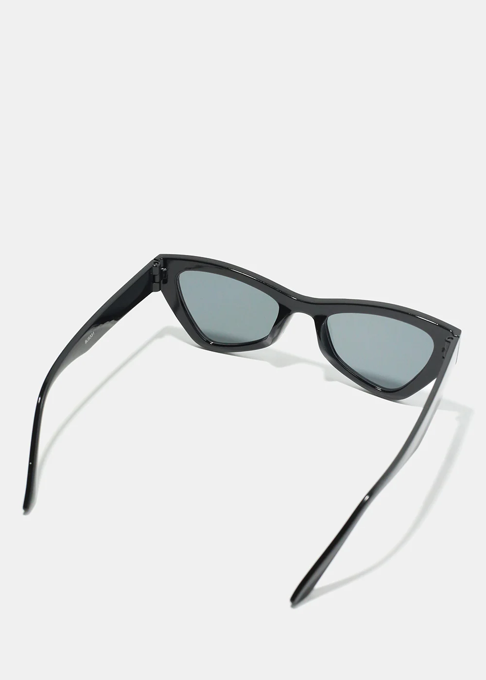 A+ Trendy Show Shades - Image 3