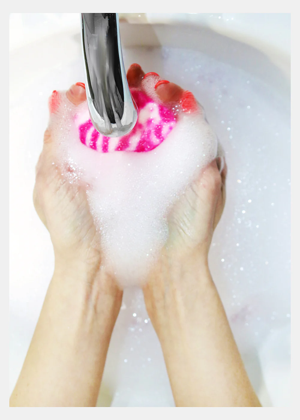 AOA Bubble Bar - Rose - Image 3