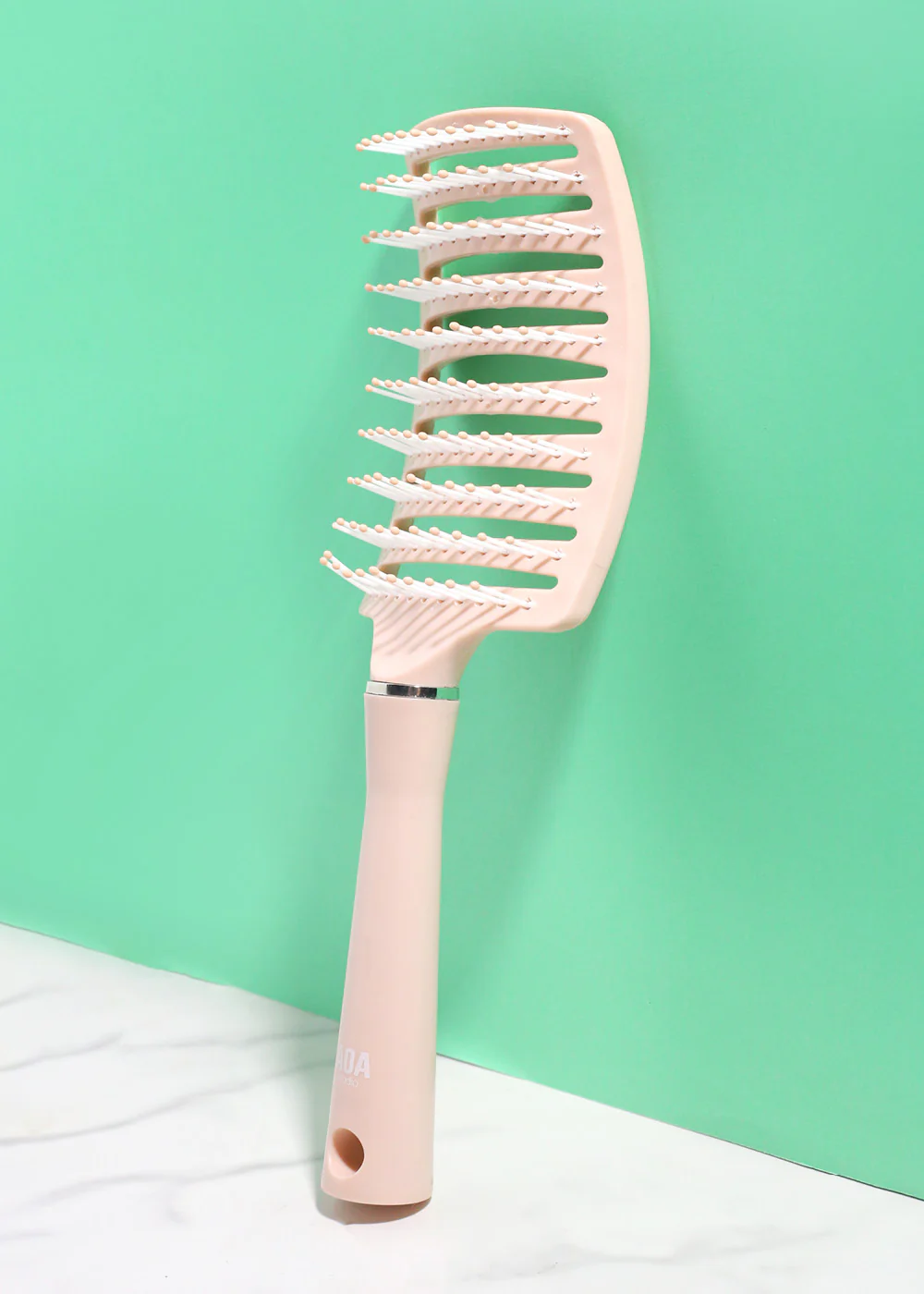 AOA Curved Vented Brush