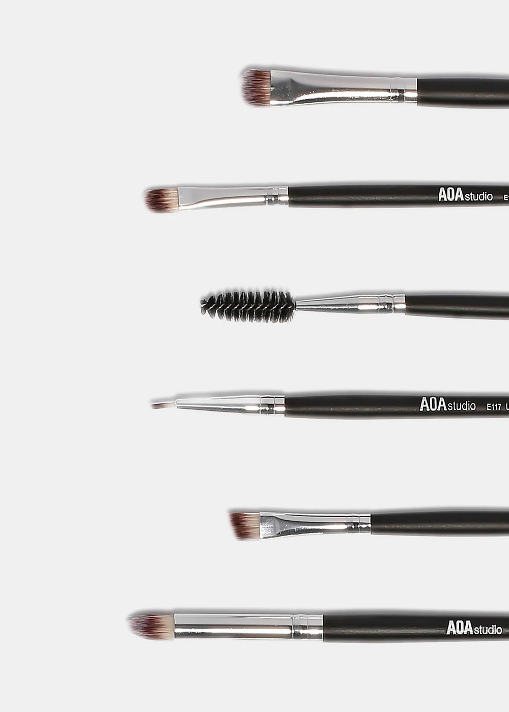 AOA Essential 24-Piece Brush Set - Image 5