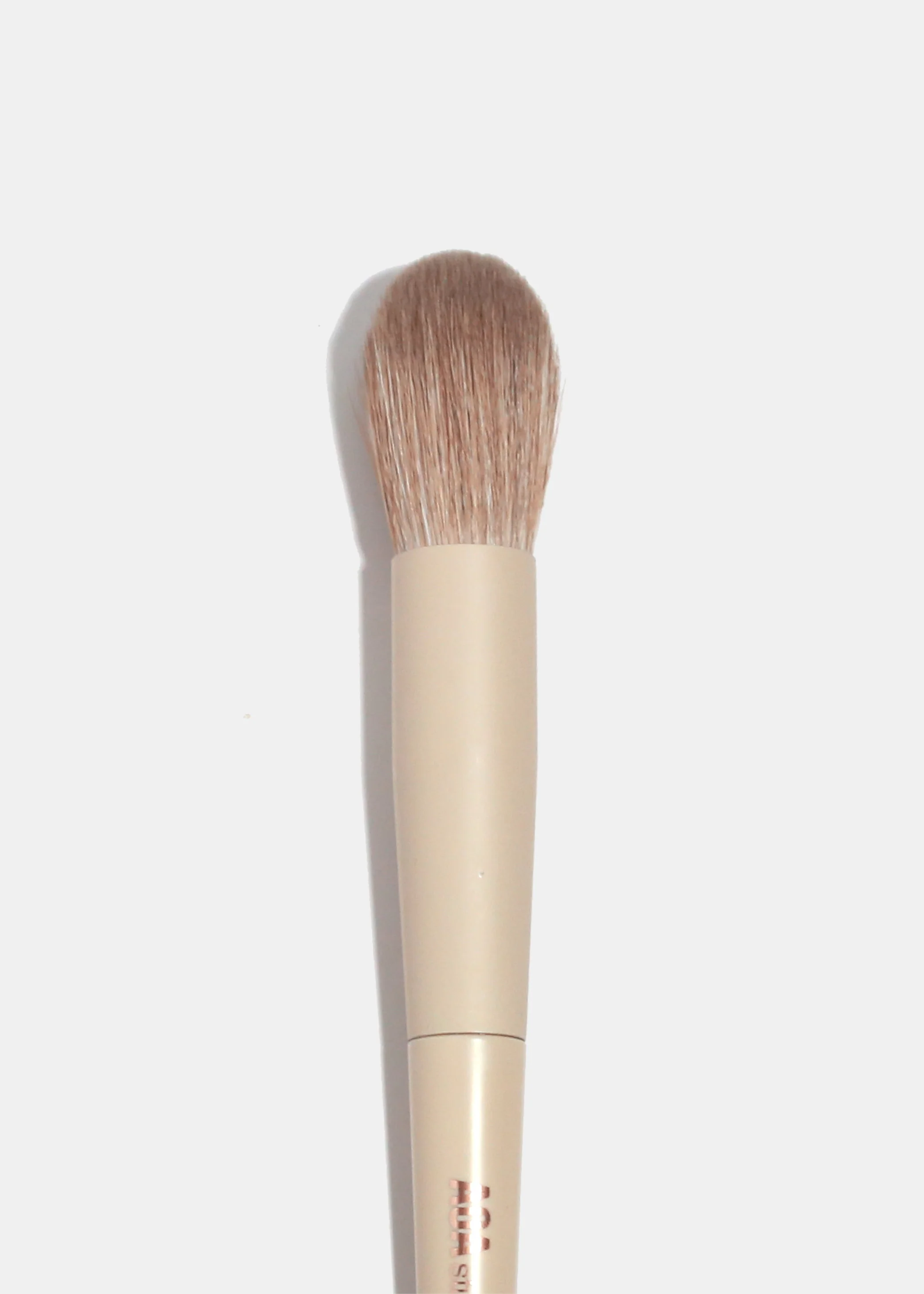 AOA Hero Single Brush β F13 Blush Brush - Image 2