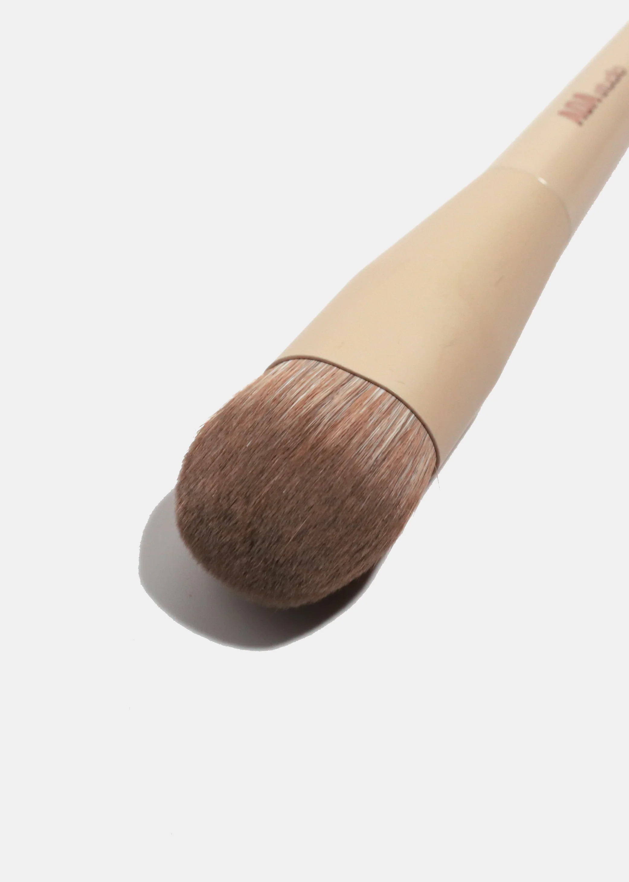 AOA Hero Single Brush β F38 Foundation Buff Brush - Image 3