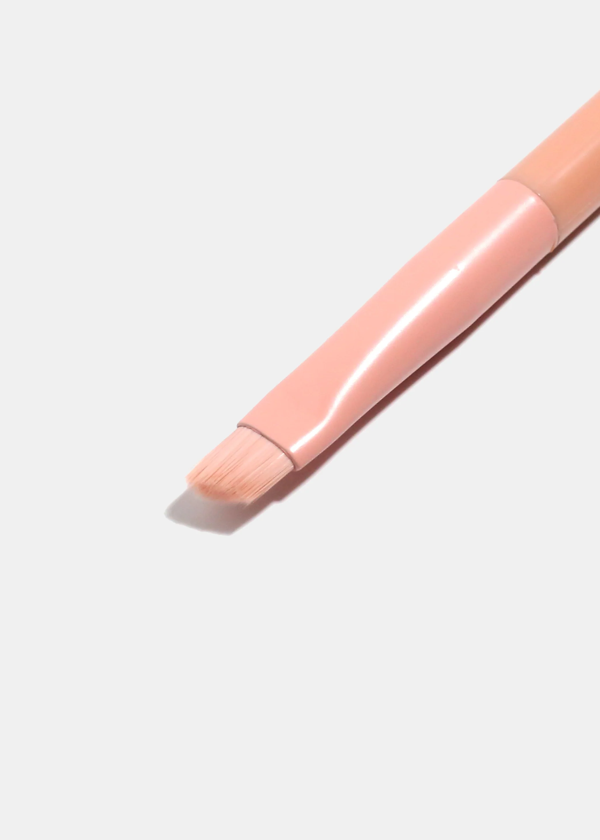 AOA Matte Rose Single Brush – E114 Angled Eyebrow Brush - Image 3