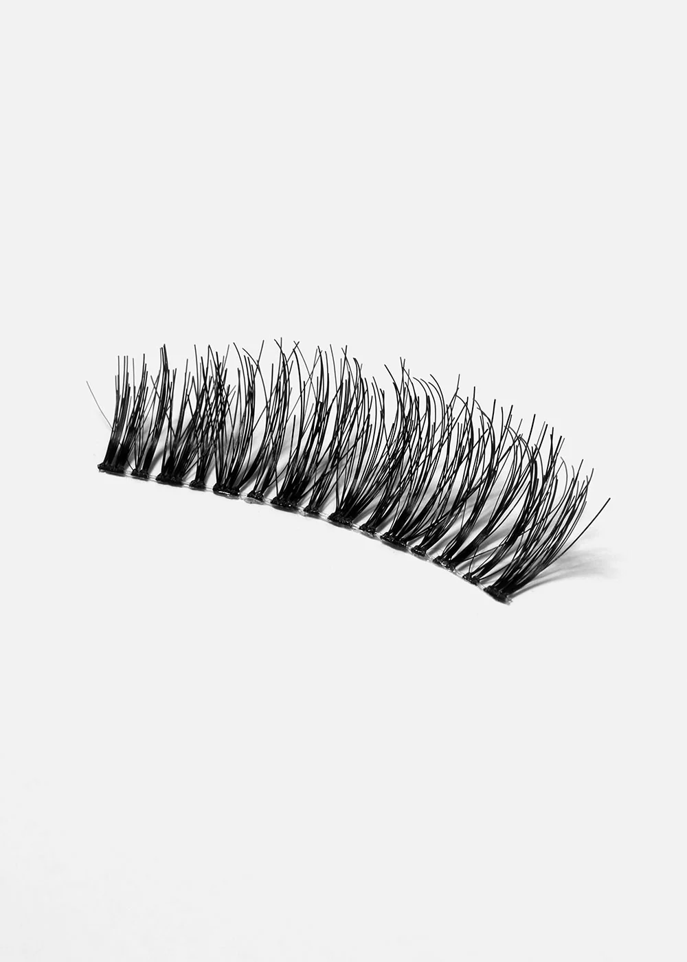 AOA Studio Eyelashes - Luella - Image 8