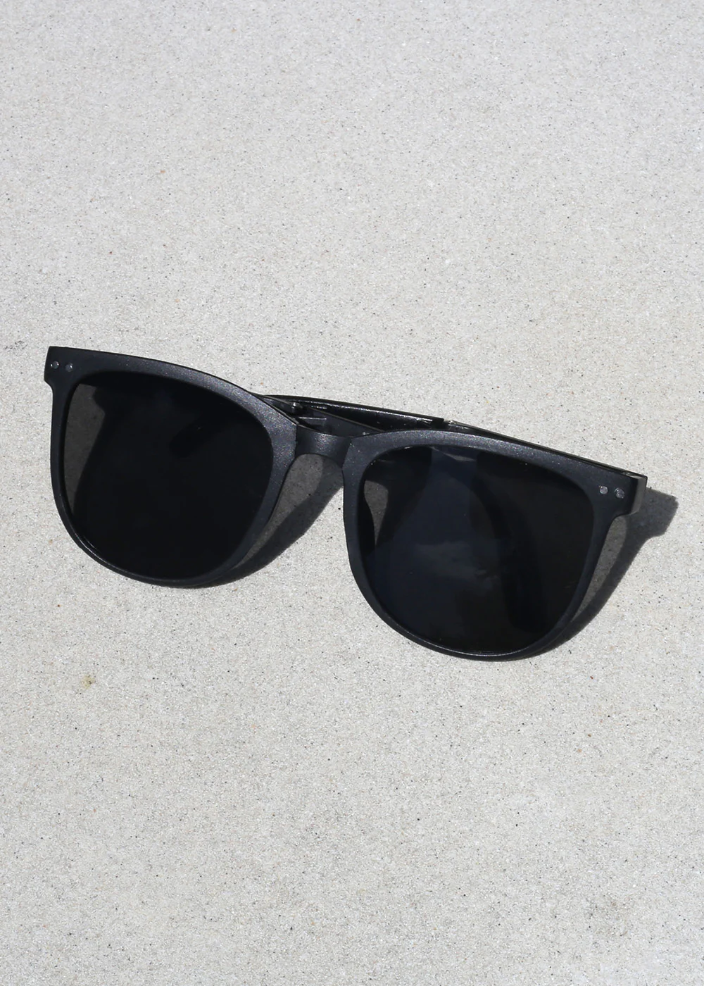 Chic Black Foldable Shades - Image 2
