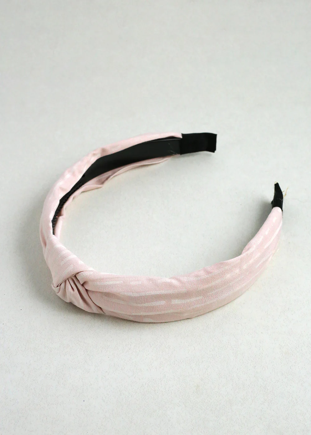 Chic Knotted Headband - Image 3