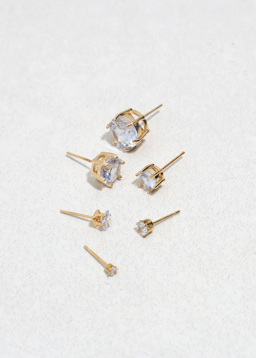 Classic Cubic Zirconia Stud Earrings - Gold - Image 7