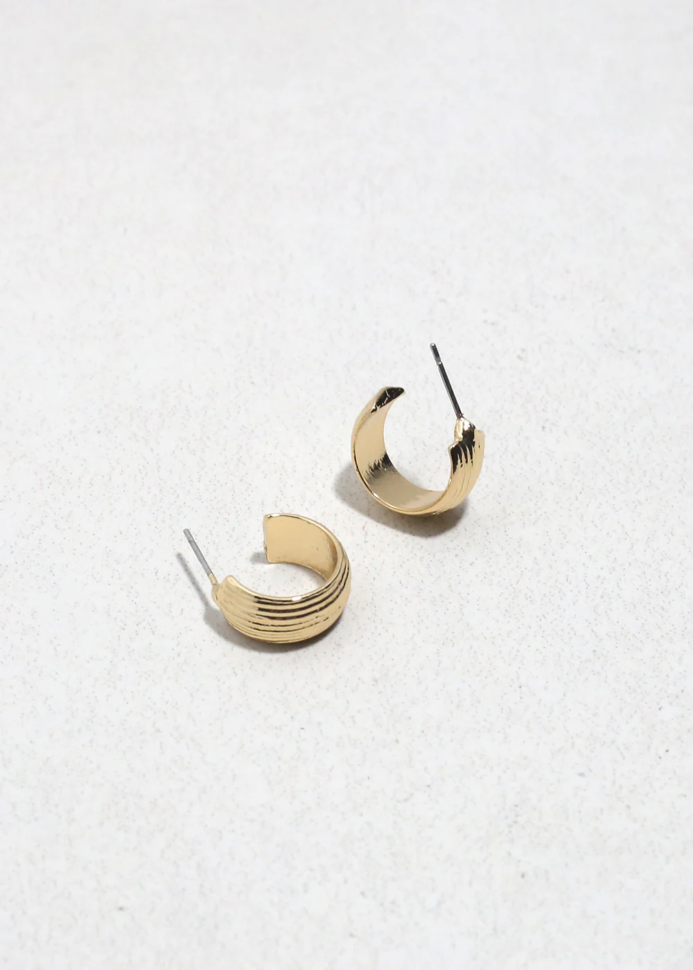 Classic Ribbed Hoops - Image 2