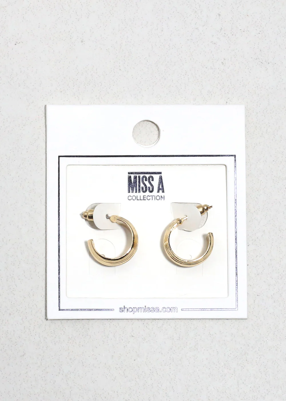 Classic Ribbed Hoops - Image 3