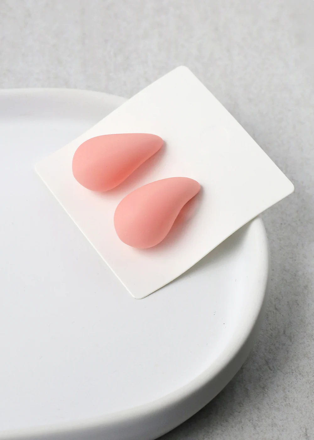 Colorful Thick Teardrop Earring - Image 3
