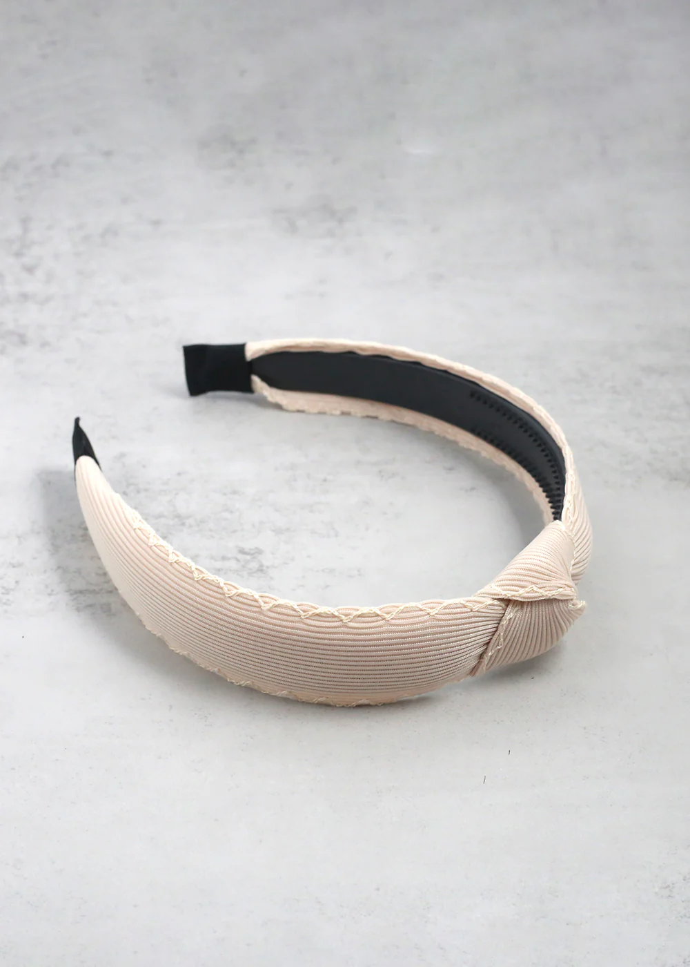 Cute Knotted Headband - Image 6