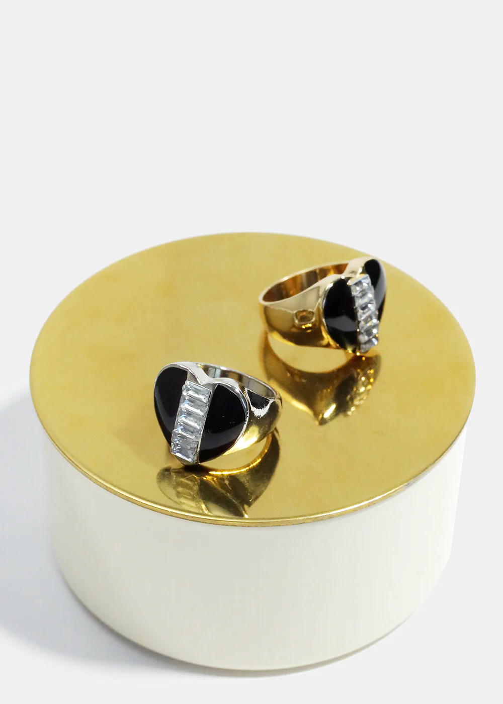 Enamel & Gemstone Heart Ring - Image 2