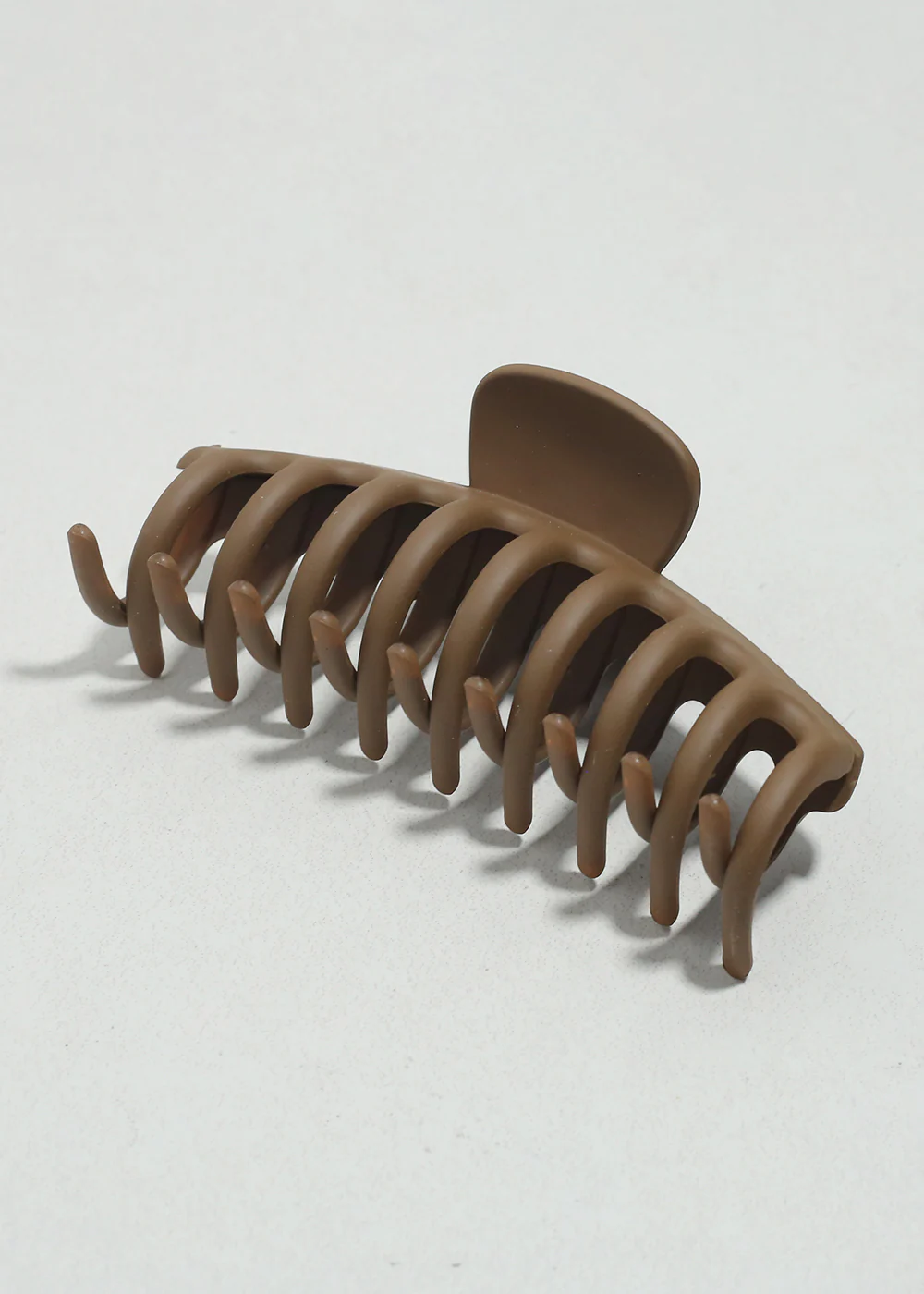Everyday Matte Hair Claw Clip - Image 5