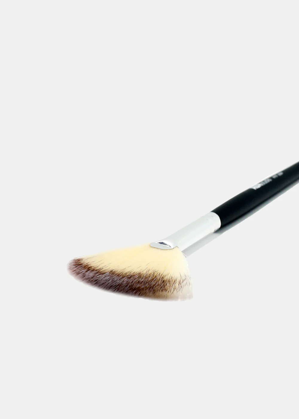 F17: Small Fan Brush - Image 3