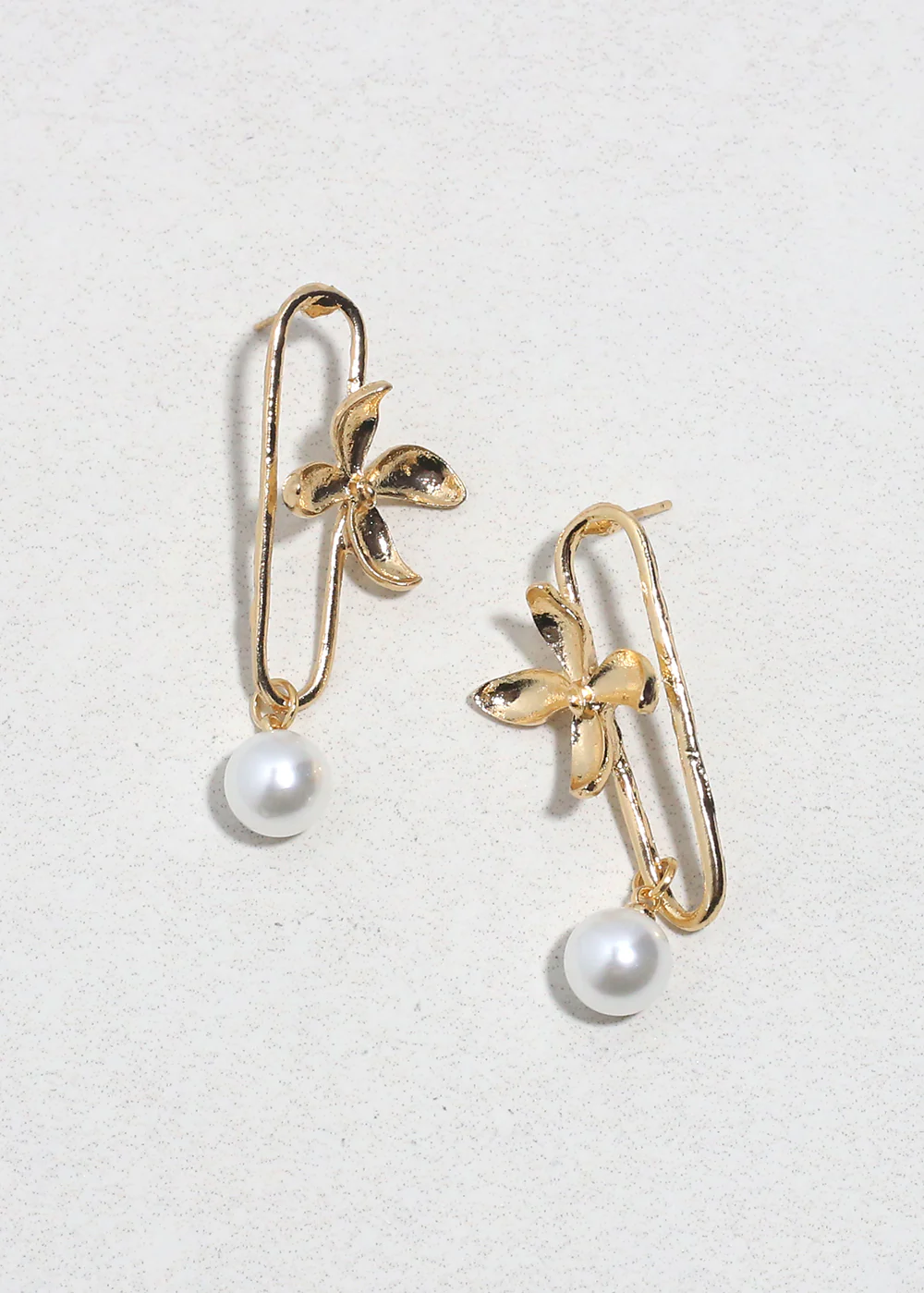 Fleur de Pearl Earrings - Image 2