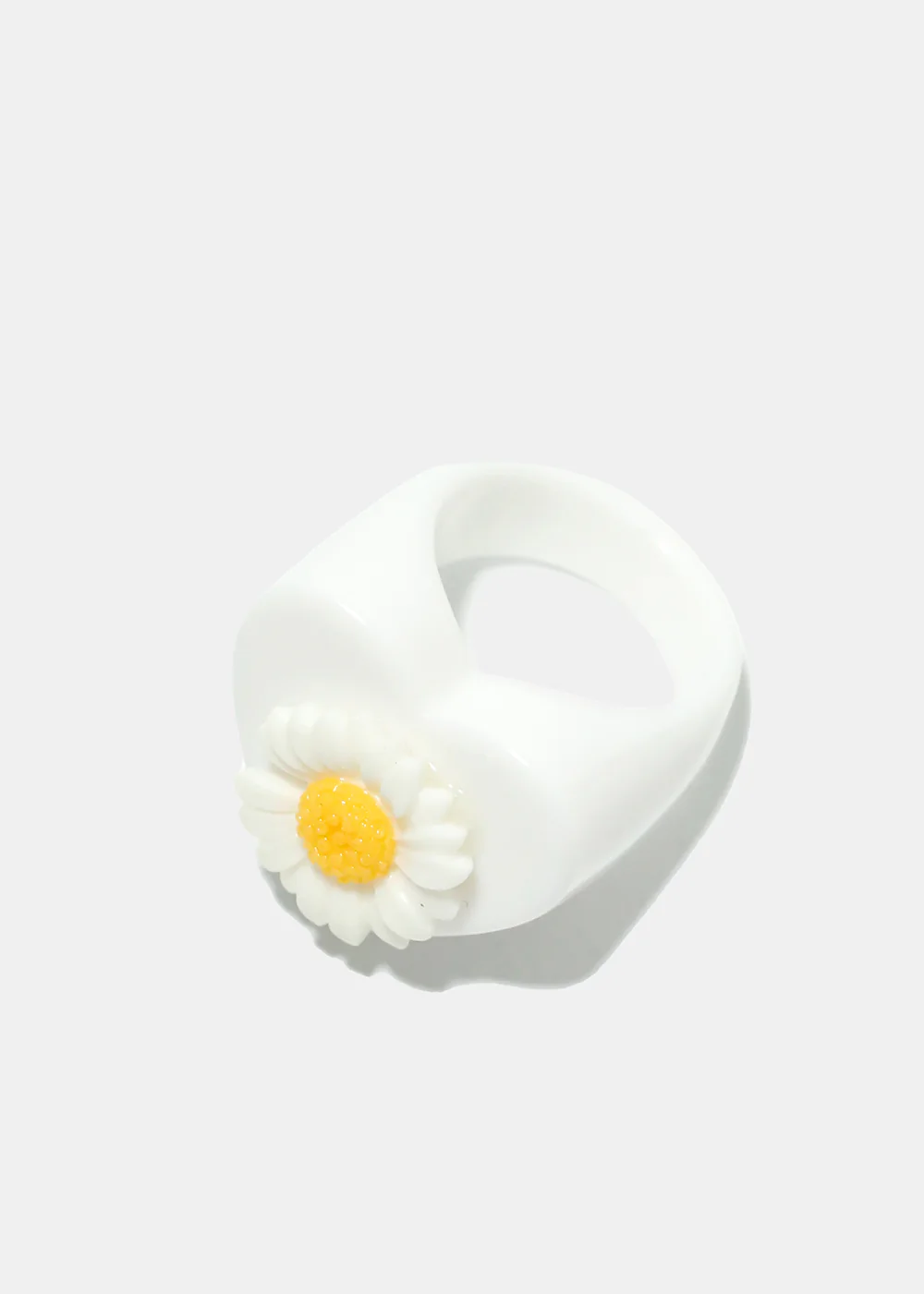 Flower on Heart Resin Ring - Image 6