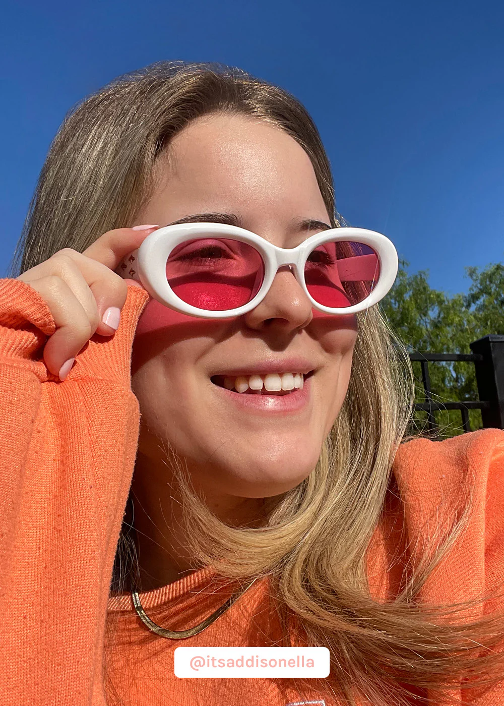 Fun Retro Oval Sunglasses - Image 2
