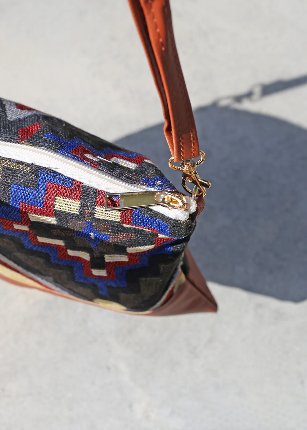 Kyla Crossbody Bag - Image 3