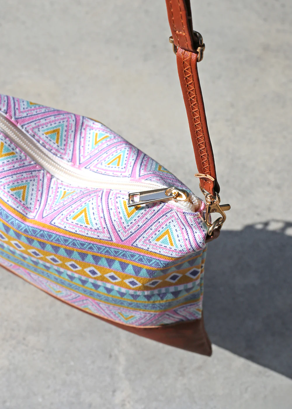 Liana Crossbody Bag - Image 3