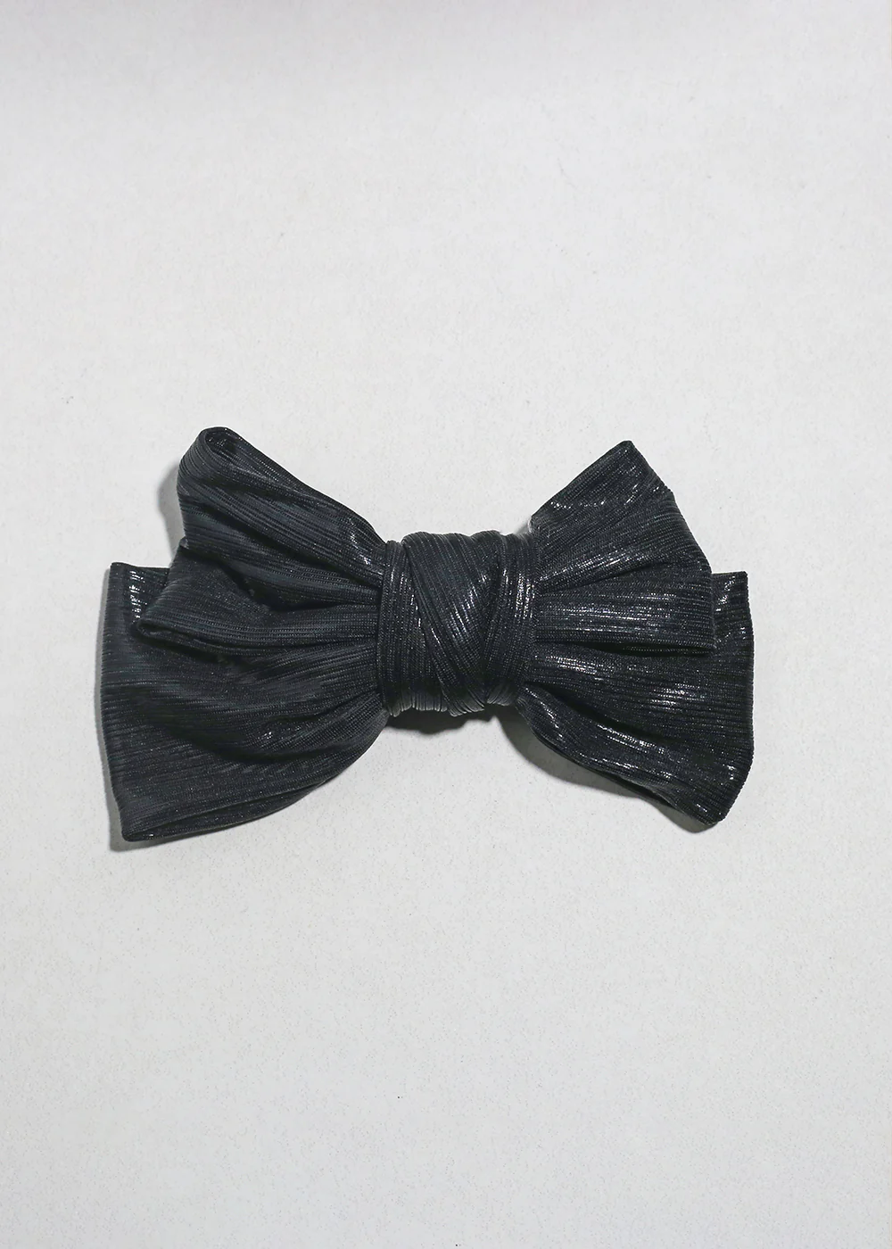 Lumière Sheen Bow Hair Clip - Image 2
