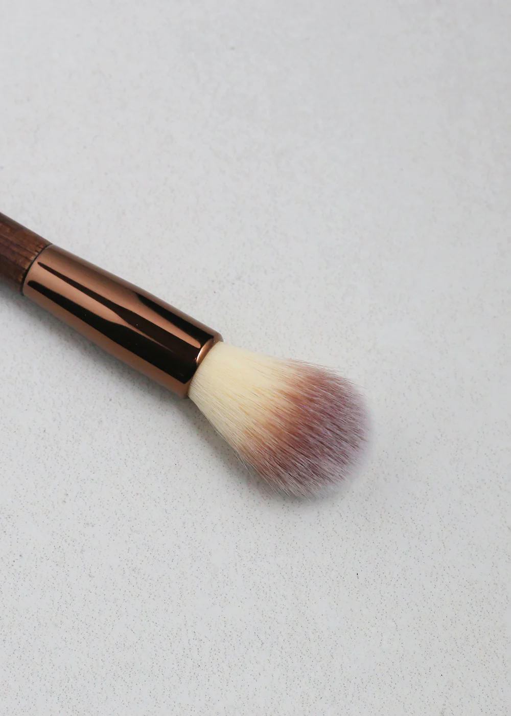 Nature Girl Bamboo Double Ended Highlight & Concealer Brush - Image 2