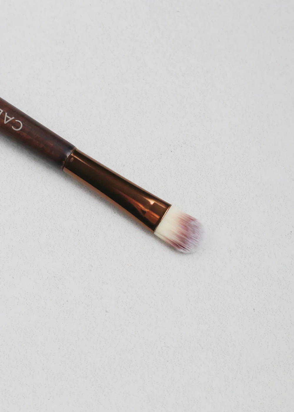 Nature Girl Bamboo Double Ended Highlight & Concealer Brush - Image 3