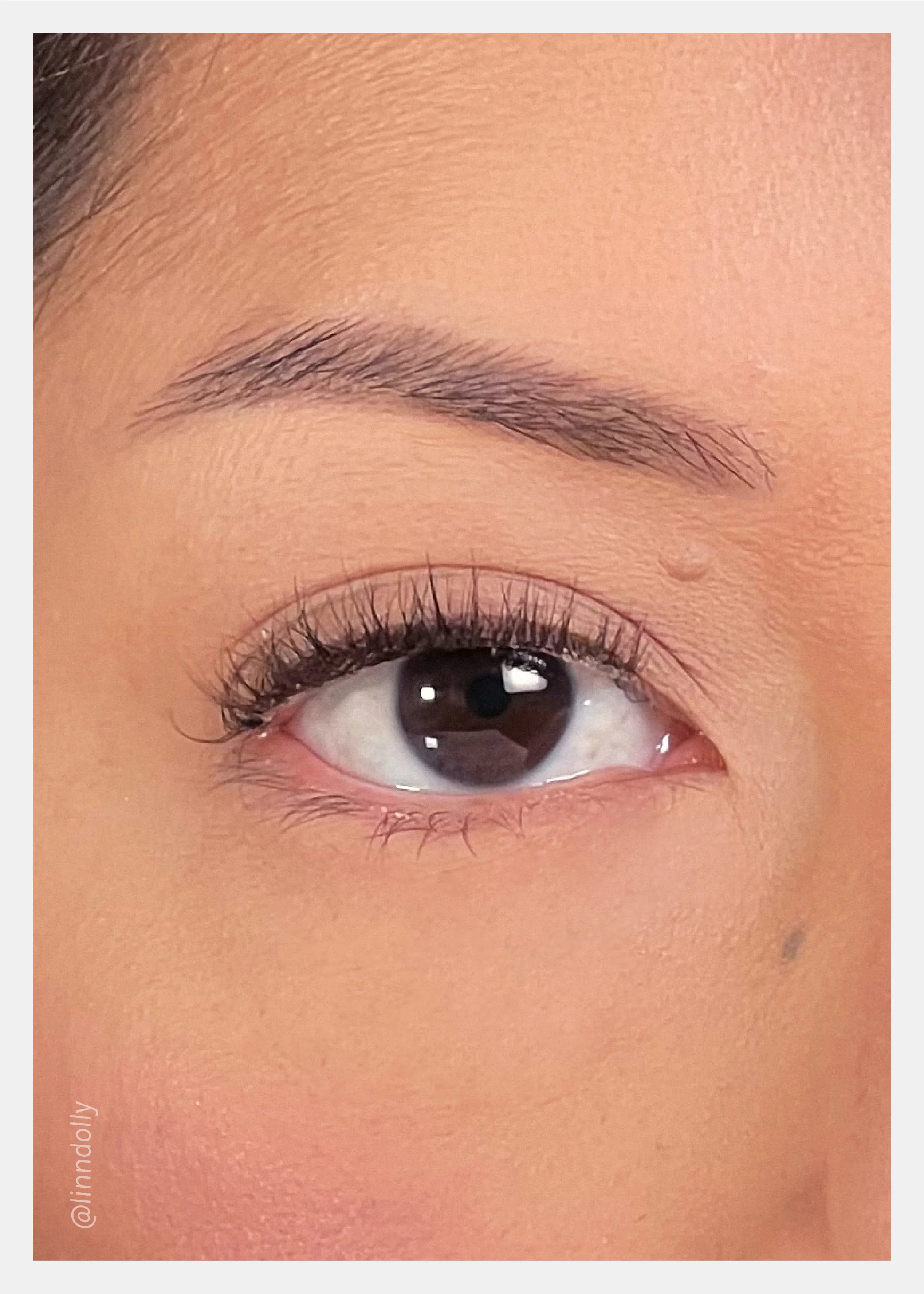 Nearly Naked Lashes β Effortless - Image 2