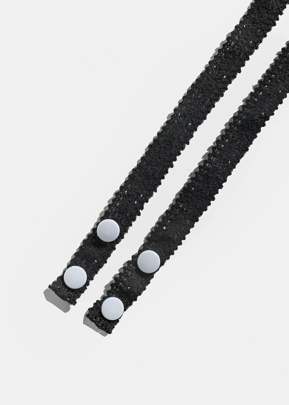 Official Key Items Lace Glasses & Mask Strap - Image 3