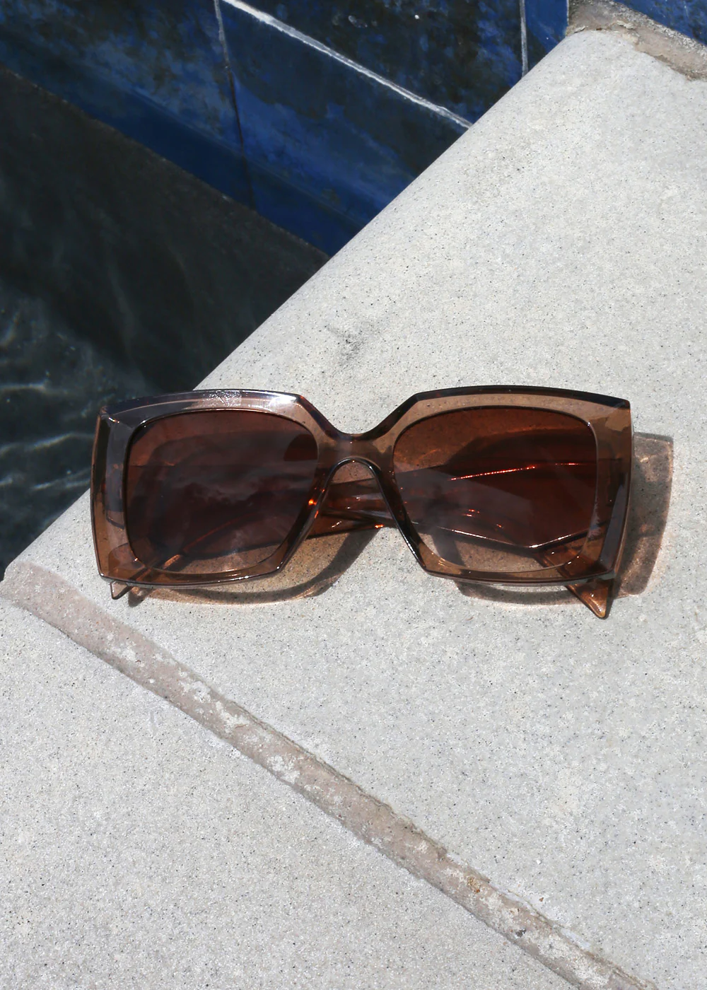 Oversized Trendy Sheer Sunglasses