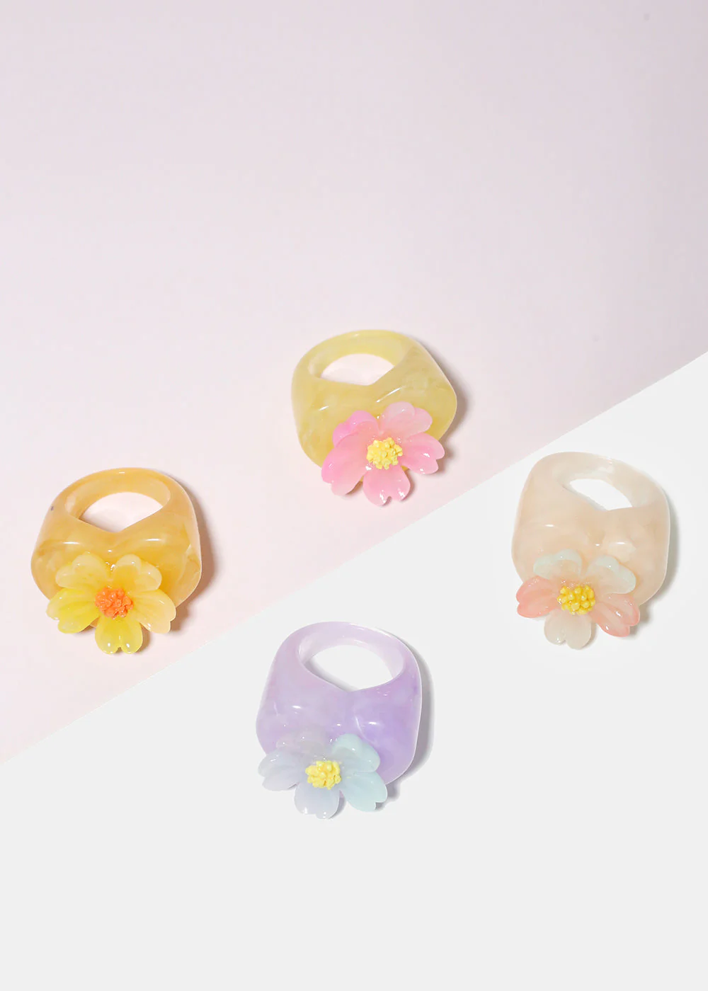 Resin Flower Ring - Image 2