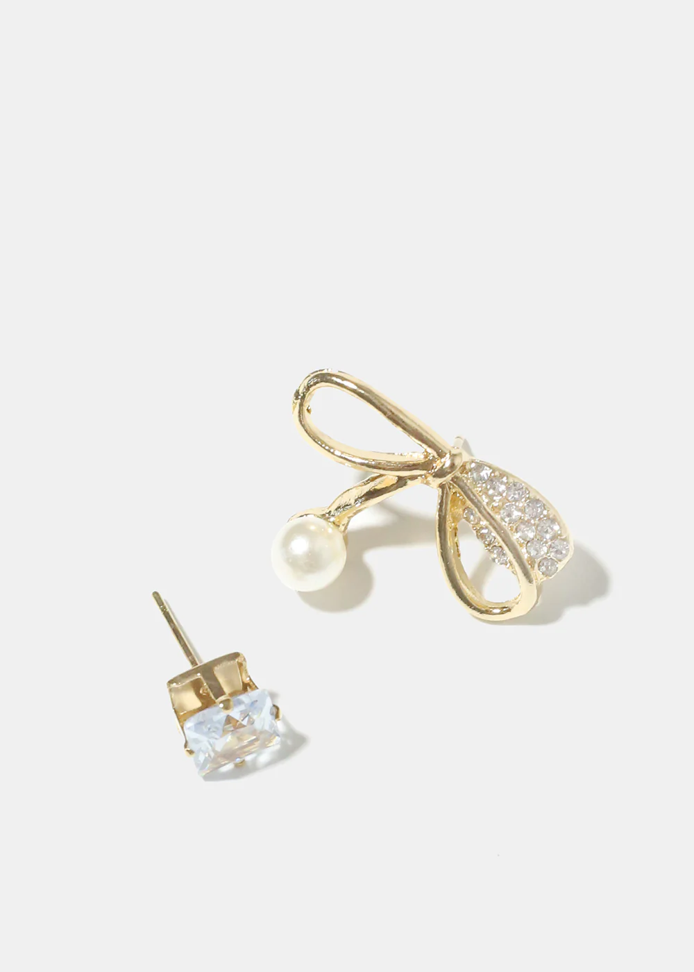 Rhinestone and Bow with Pearl Earrings - Image 4