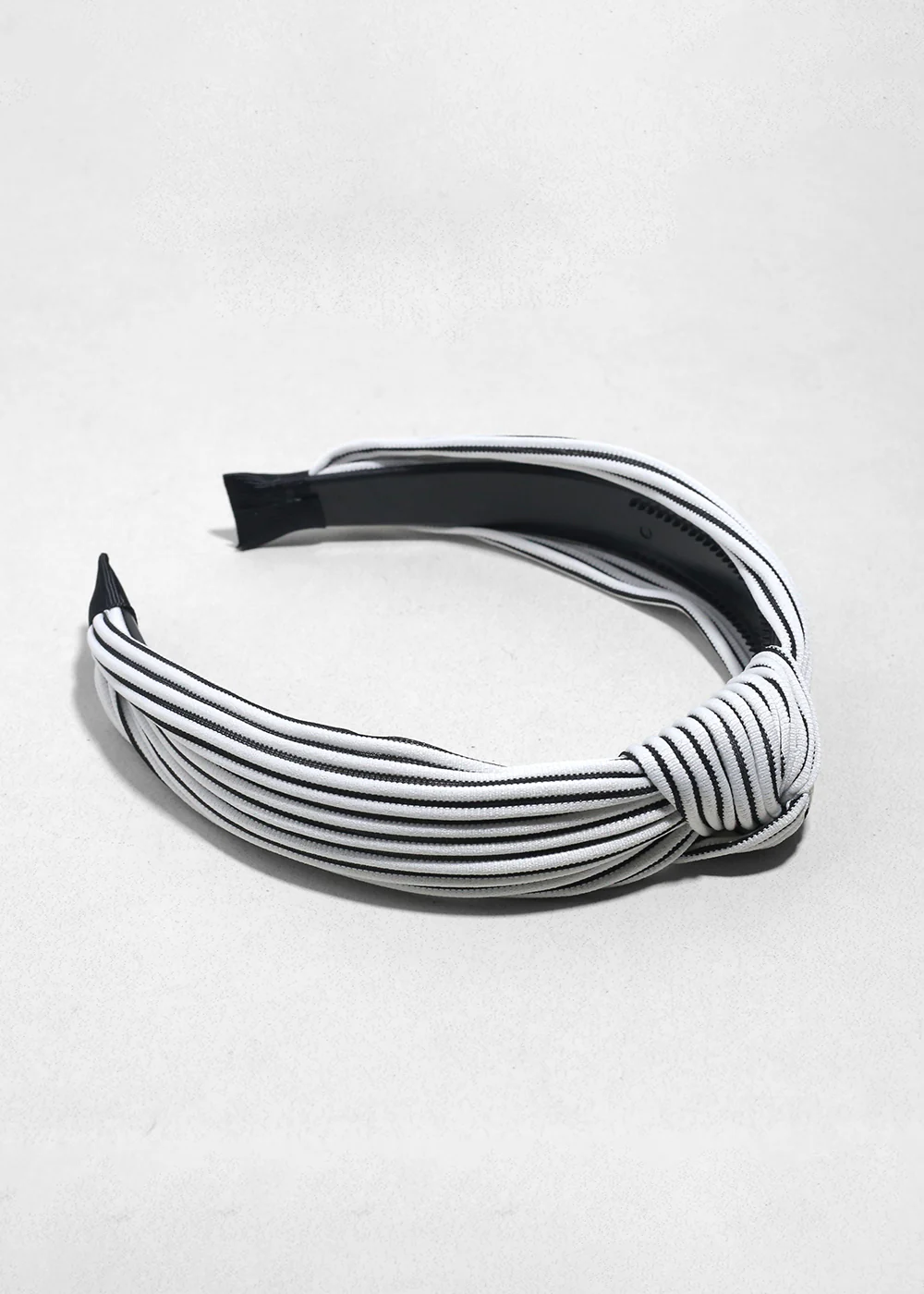 Sculpted Knot Ribbed Headband - Image 4