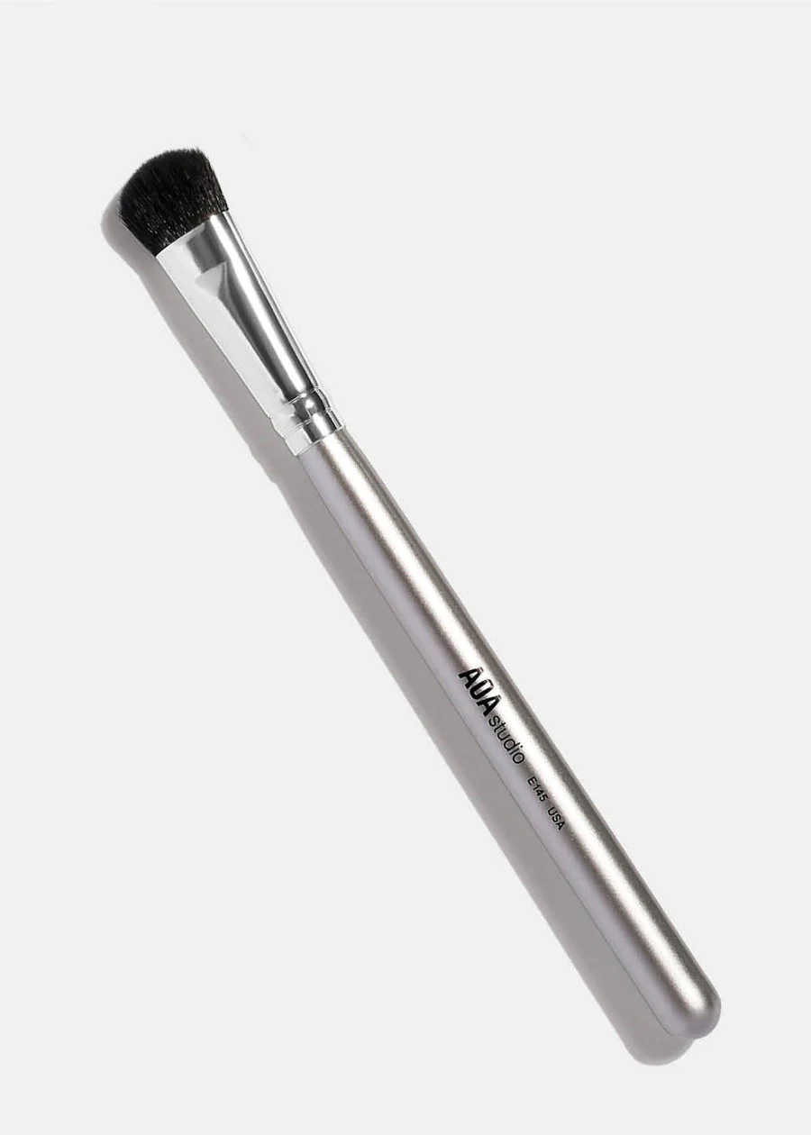 Silver E145 Ultra Large Blending Brush