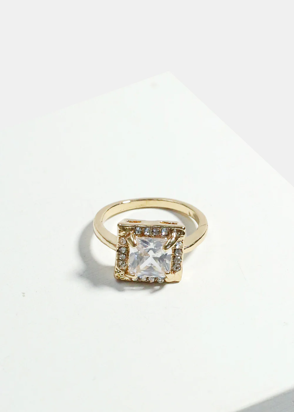 Simple Gemstone Ring - Image 3