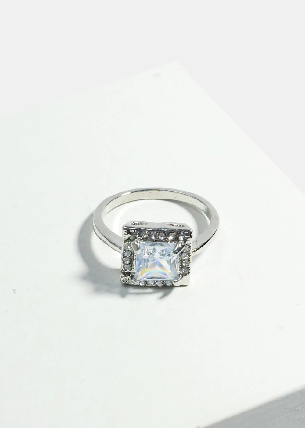 Simple Gemstone Ring - Image 5