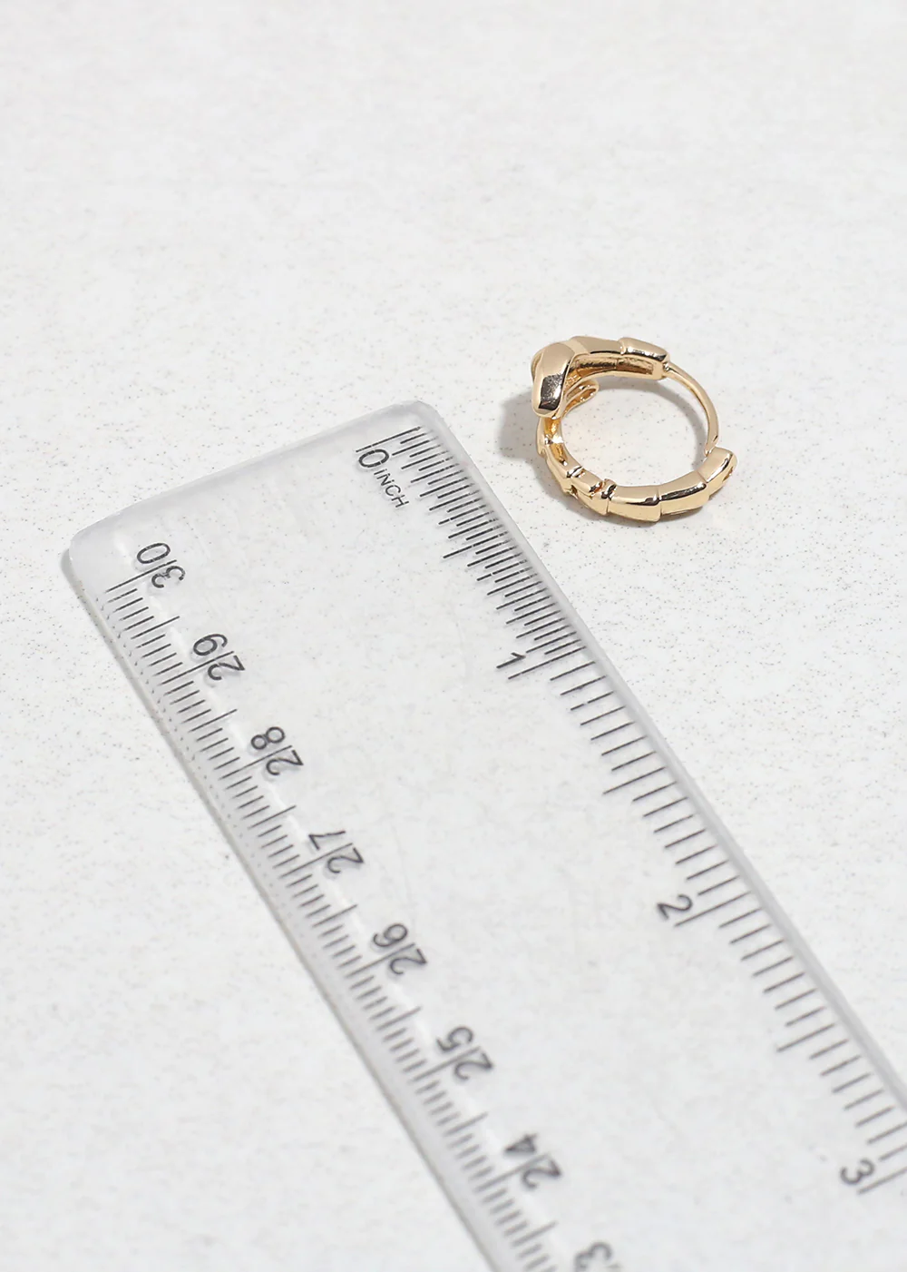 Snake Curve Huggie Earrings - Image 4