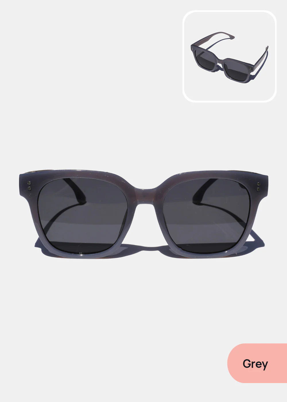 Stylish Square Sunglasses - Image 3