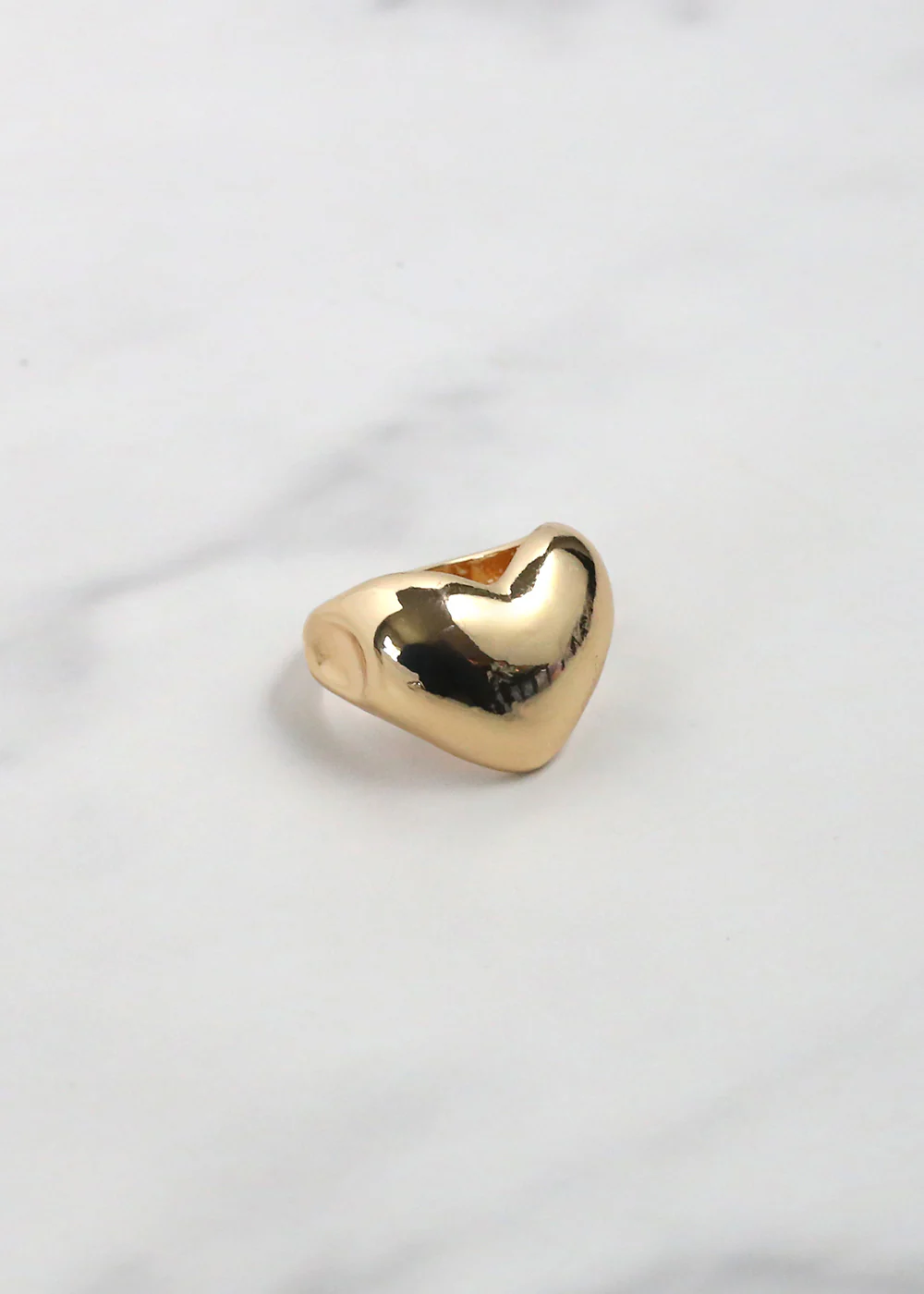 Chic Heart Ring - Image 2