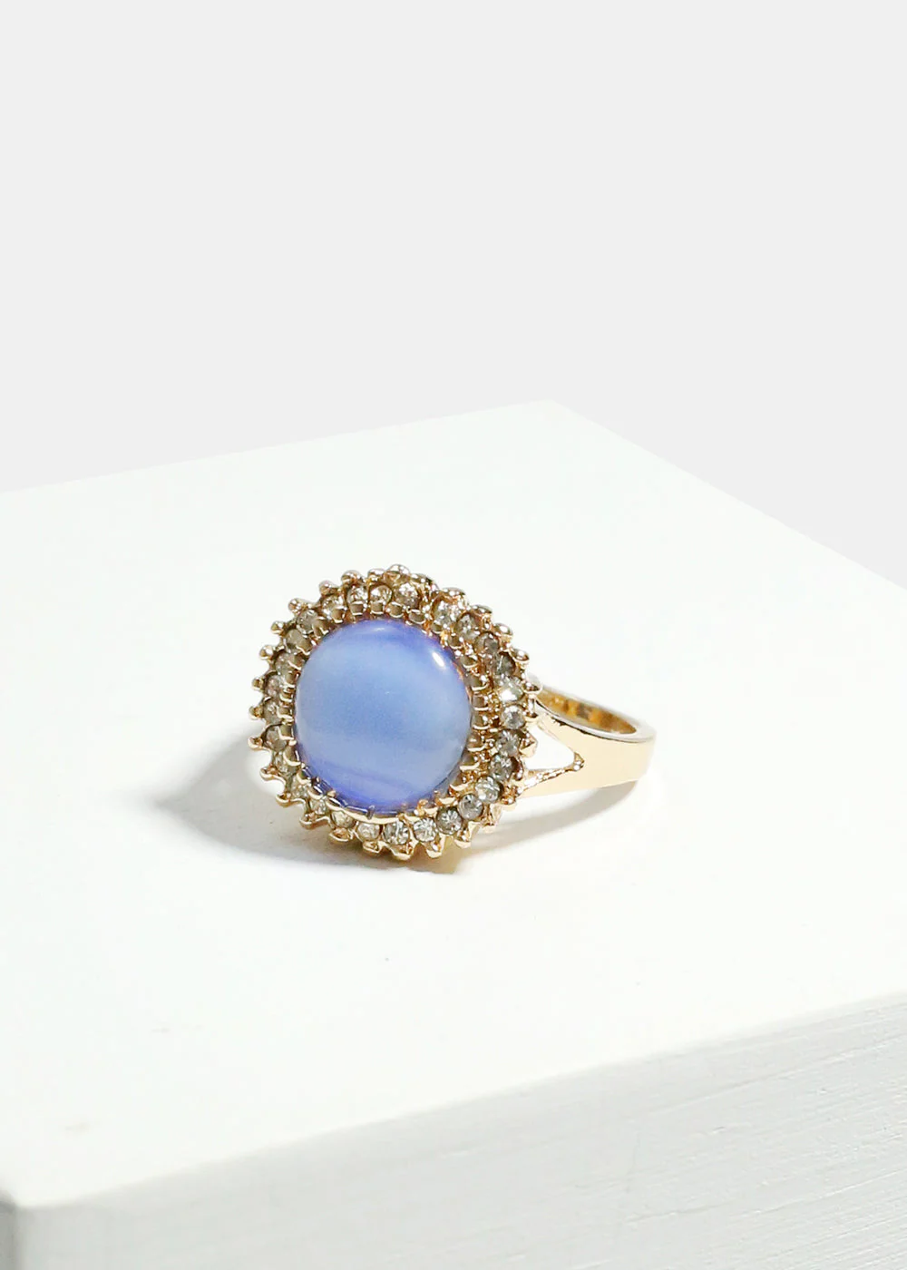 Vintage Unique Stone Ring - Image 9